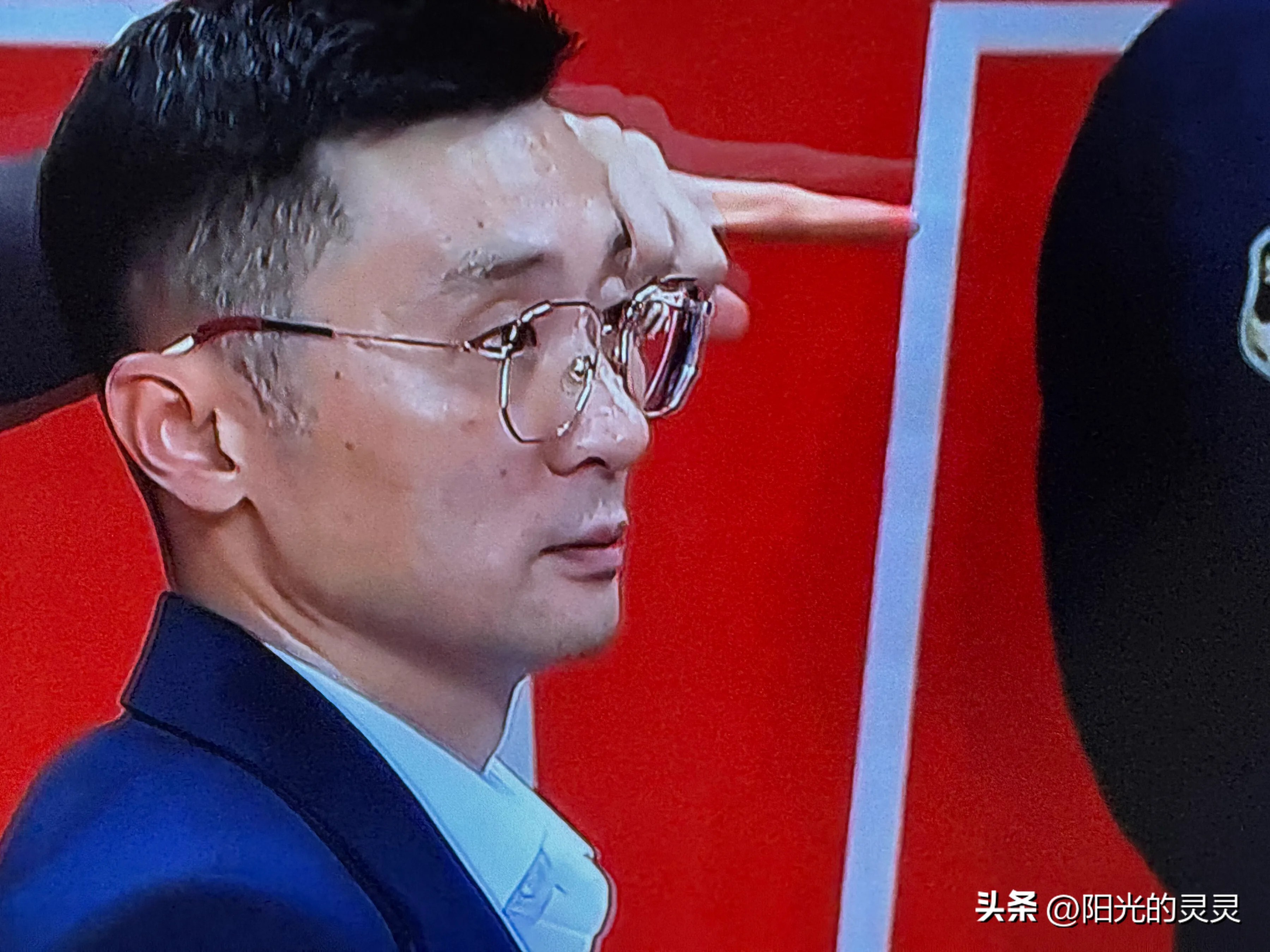 英雄联盟官网-清晨CBA常规赛传出新动向，那不勒斯调整名单，管理层表态：管理层满意，资深球员宣示担当的简单介绍